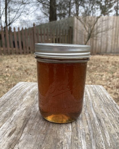 18oz Pure Raw Honey late spring harvest of 2024 - FREE Shipping